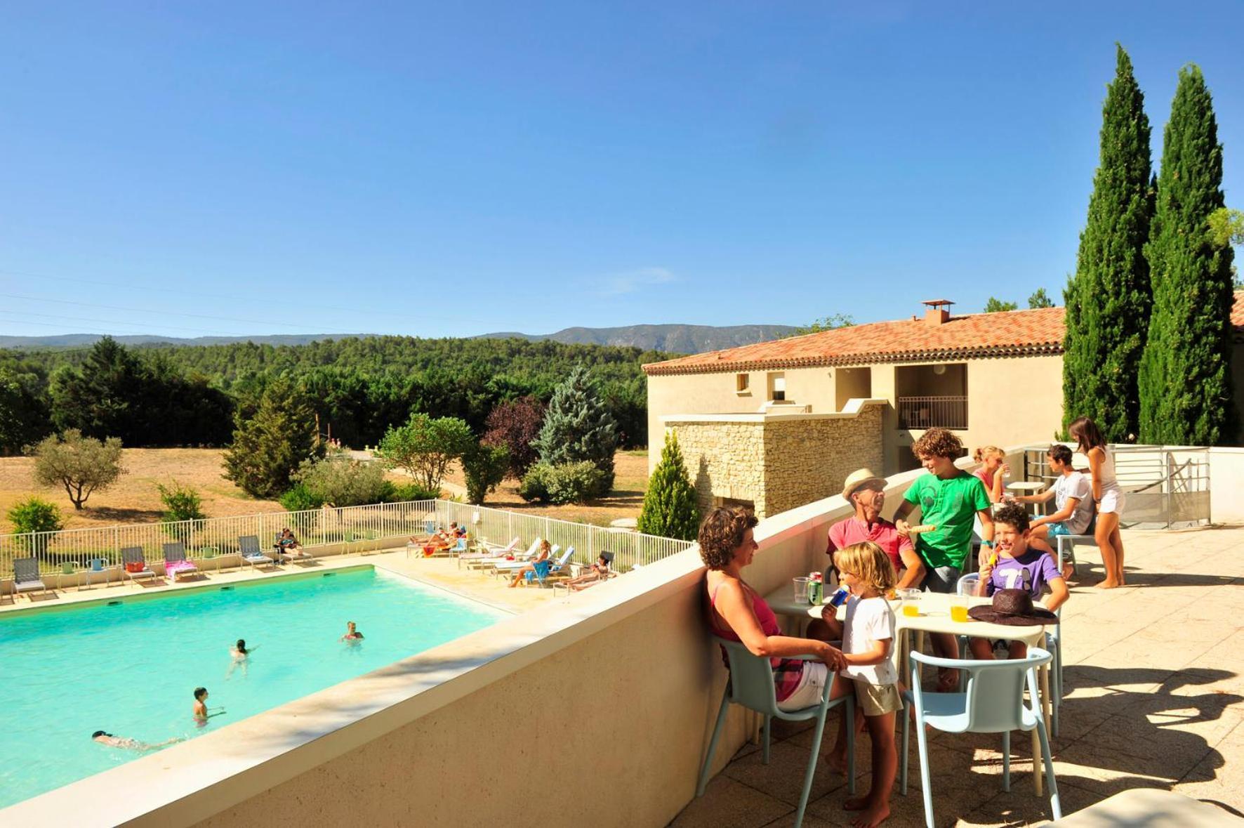 Residence Goelia Le Domaine Du Moulin Blanc Gordes Exteriör bild