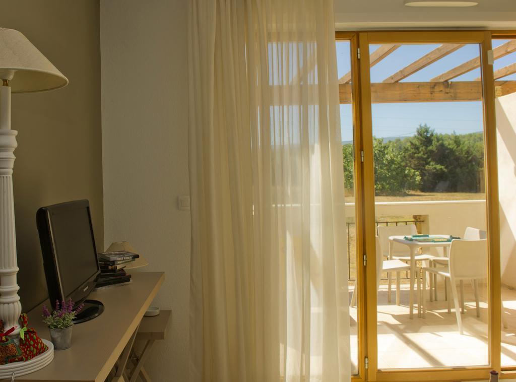 Residence Goelia Le Domaine Du Moulin Blanc Gordes Rum bild